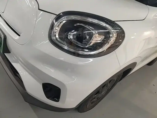 Leapmotor T03 — Фото автомобиля 23