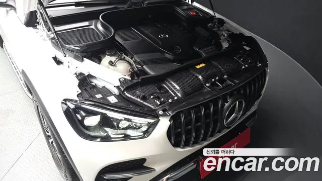 Mercedes-Benz GLE-Class — Фото автомобиля 6