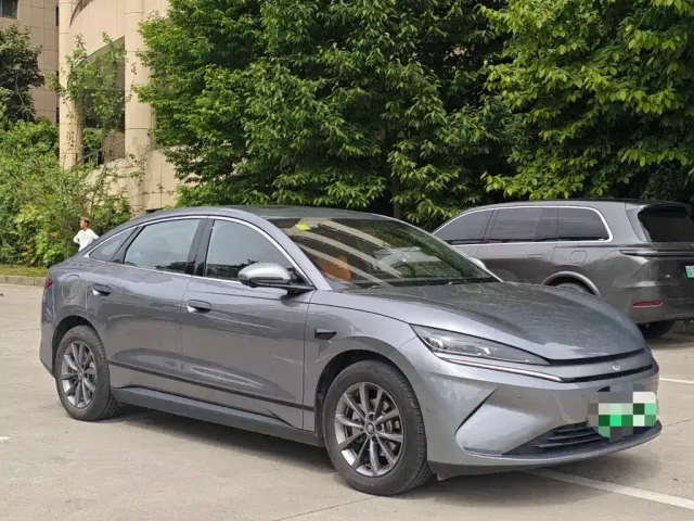 BYD Qin L — Фото автомобиля 3