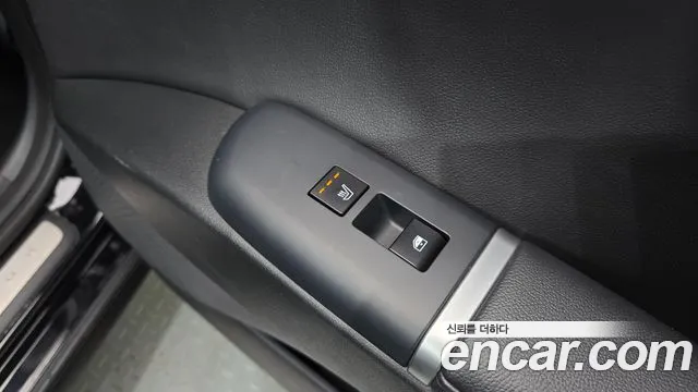 Hyundai Grandeur GN7 — Фото автомобиля 29