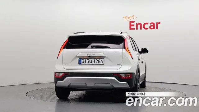 Kia Niro The All New — Фото автомобиля 4