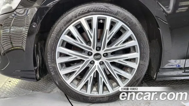 Audi A8 55 TFSI quattro Premium LWB — Фото автомобиля 5