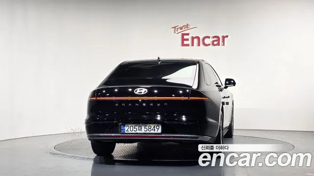 Hyundai Grandeur GN7 — Фото автомобиля 4
