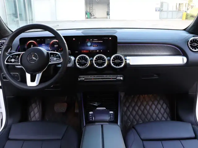 Mercedes-Benz GLB-Class — Фото автомобиля 6