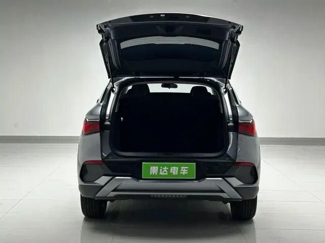 BYD Yuan PLUS — Фото автомобиля 13
