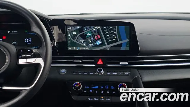 Hyundai AVANTE Новый Avante (CN7) — Фото автомобиля 12
