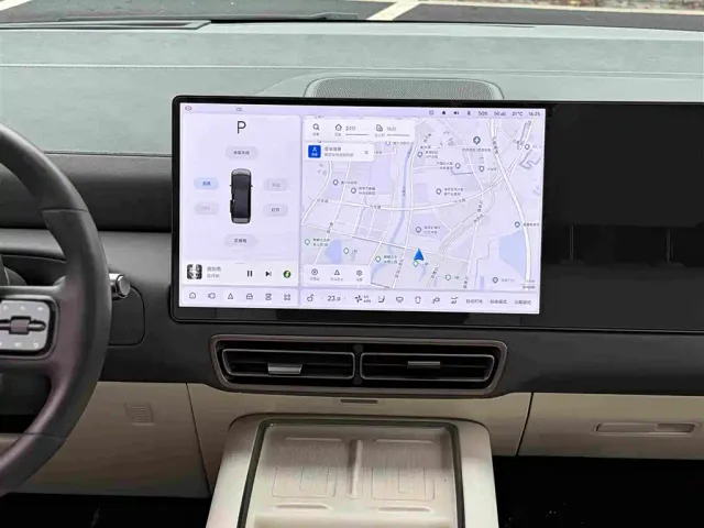 Li Auto MEGA — Фото автомобиля 15