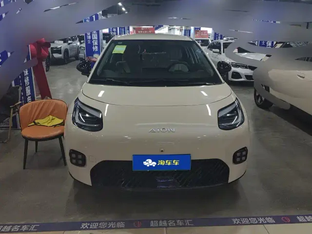 GAC Aion UT — Фото автомобиля 2