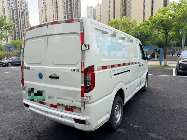 Dongfeng Yufeng Yufeng EM26 — Фото автомобиля 8