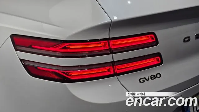 Genesis GV80 — Фото автомобиля 8