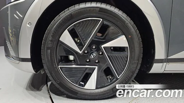 Hyundai Ioniq5 — Фото автомобиля 5