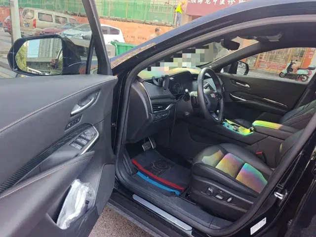 Cadillac XT4 — Фото автомобиля 12
