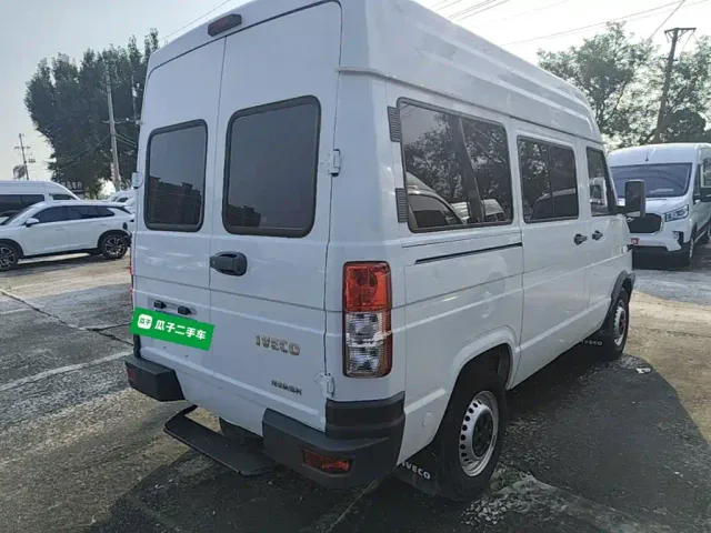 Iveco Daily — Фото автомобиля 6
