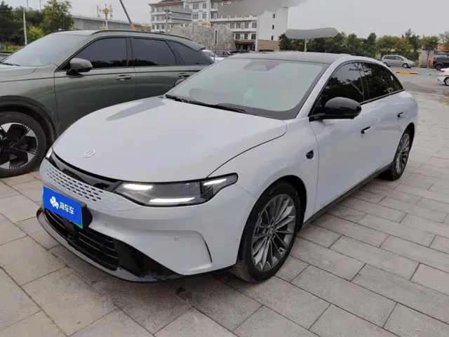 Фотография автомобиля — Leapmotor C01