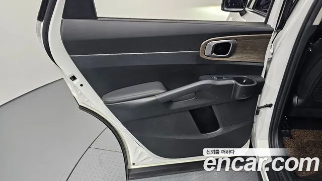 Kia Sorento Sorento 4-е поколение Дизель 2.2 2WD — Фото автомобиля 22