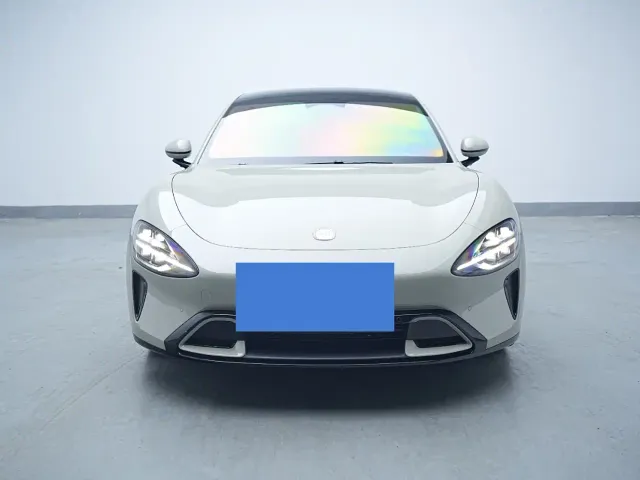Xiaomi SU7 — Фото автомобиля 2