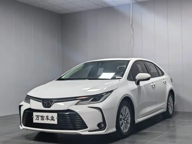 Toyota Corolla — Фото автомобиля 2