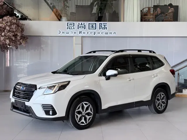 Subaru Forester — Фото автомобиля 2