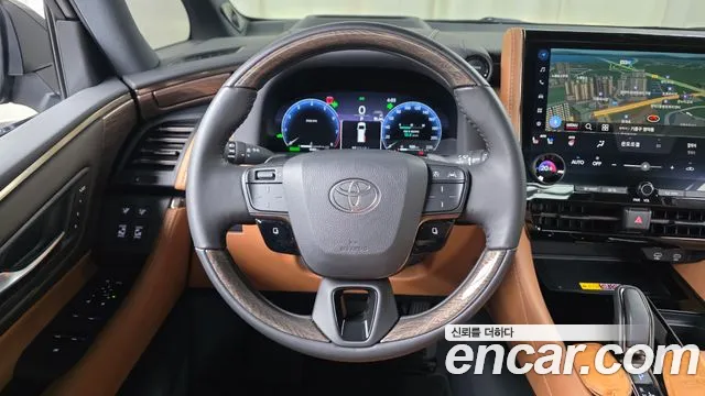 Toyota Alphard Generation 4 — Фото автомобиля 13
