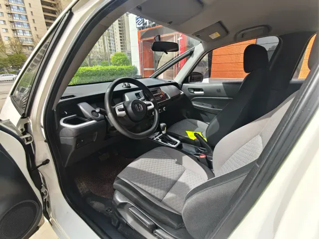 Honda Fit — Фото автомобиля 8