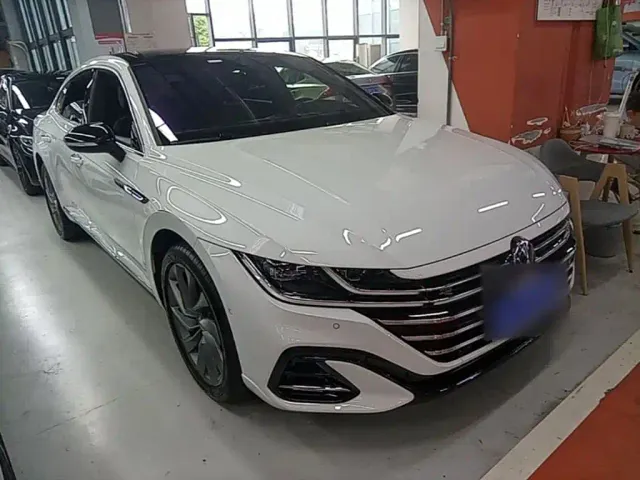Volkswagen CC — Фото автомобиля 3
