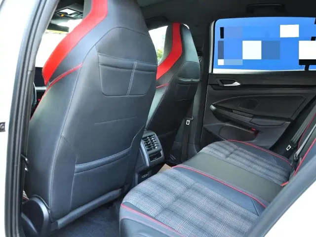 Volkswagen Golf GTI — Фото автомобиля 15
