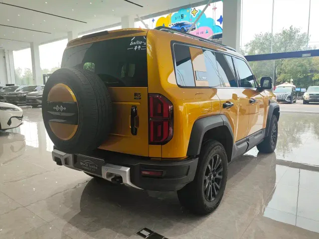 BYD FangChengBao Leopard 5 — Фото автомобиля 5
