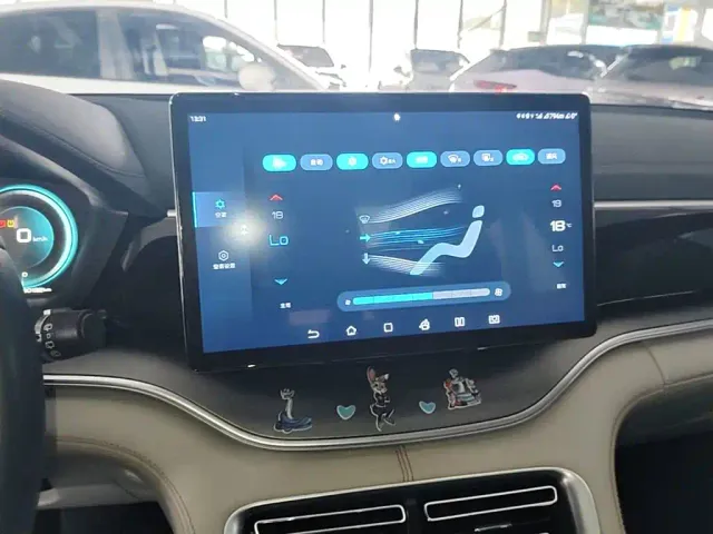 BYD Song PLUS — Фото автомобиля 12