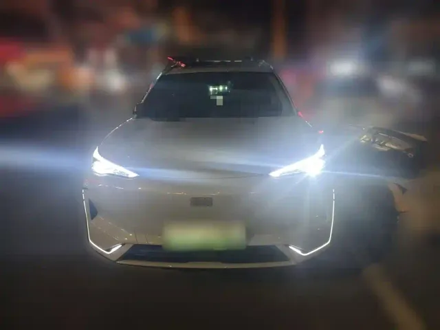 Geely Galaxy E5 — Фото автомобиля 22