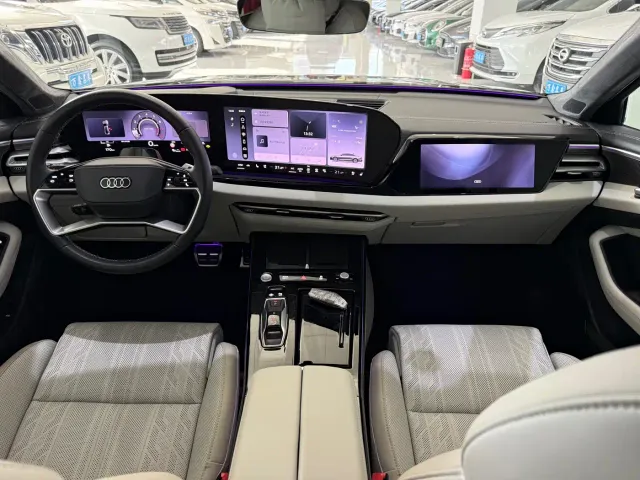 Audi A6L — Фото автомобиля 13