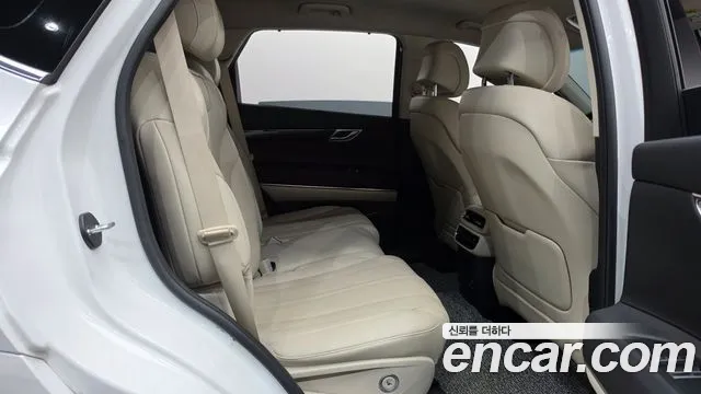 Genesis GV80 — Фото автомобиля 17