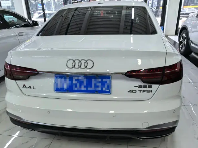 Audi A4L — Фото автомобиля 5
