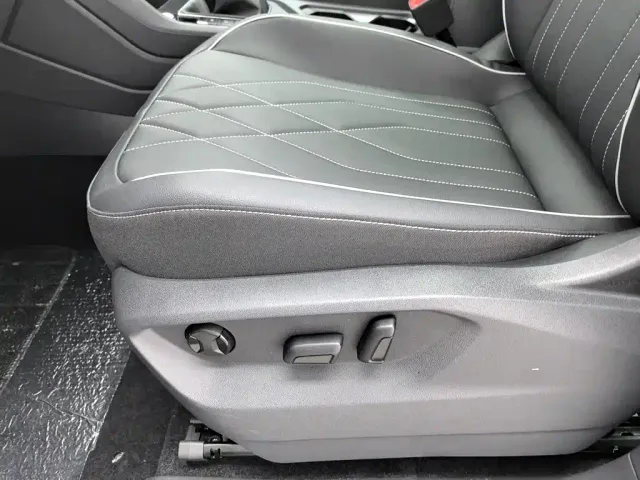 Volkswagen Tiguan L — Фото автомобиля 20