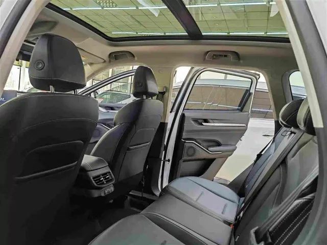 Haval H6 — Фото автомобиля 9