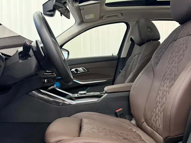 BMW 3 Series — Фото автомобиля 8