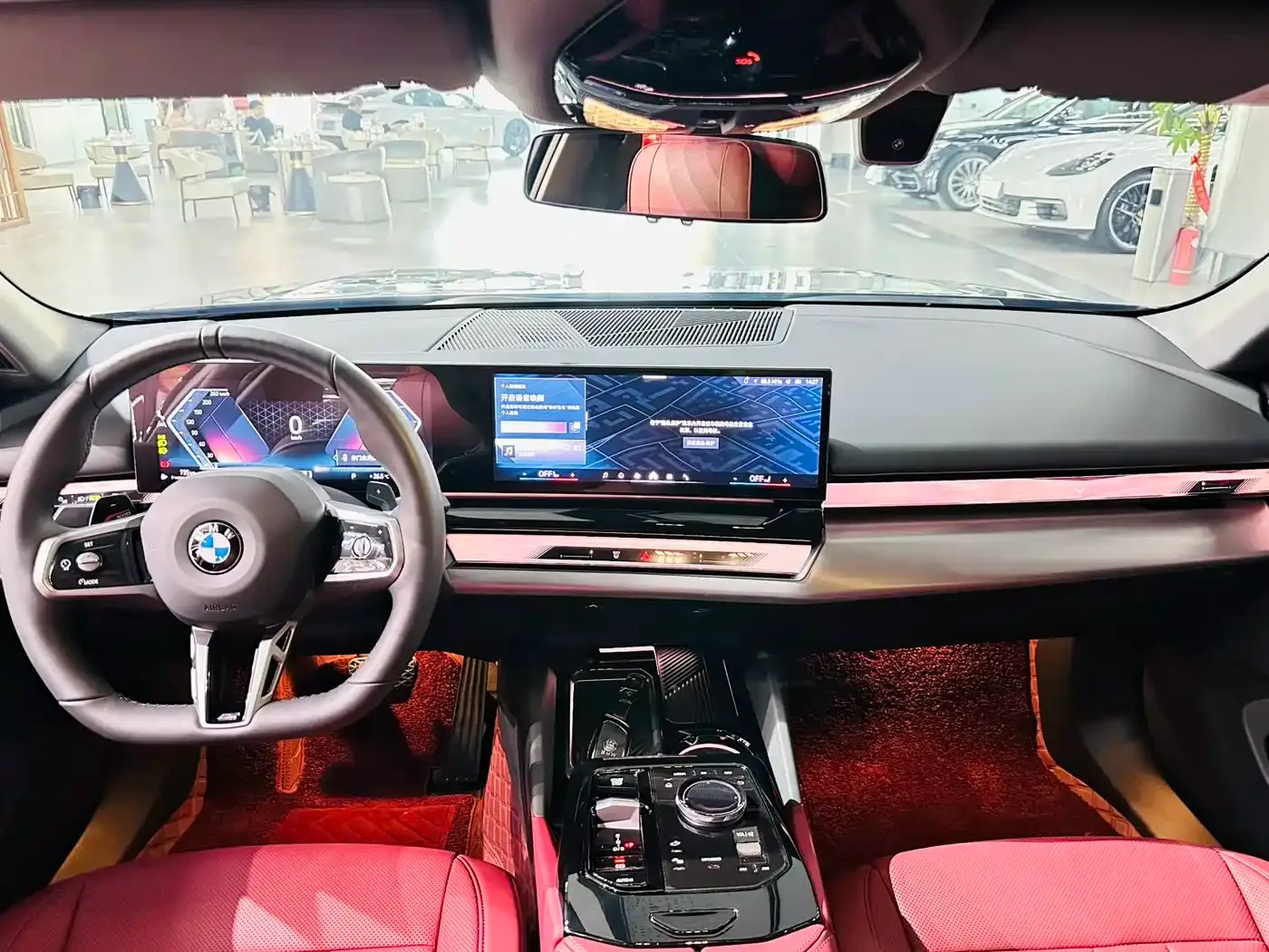 BMW BMW 5 Series 2025 530Li Leading M Sport Package — Фото автомобиля 5