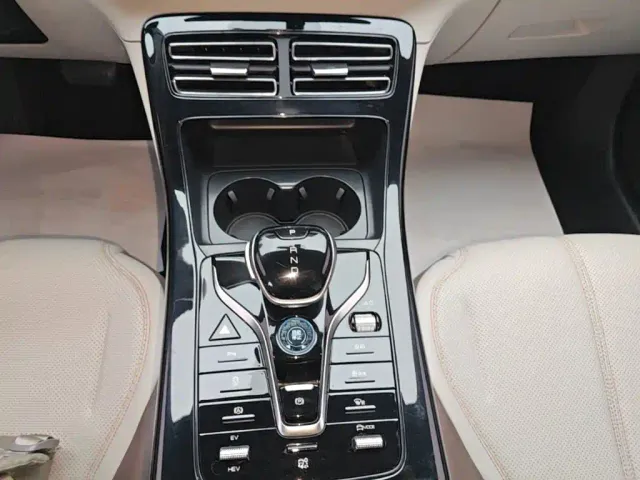 BYD Qin PLUS — Фото автомобиля 13
