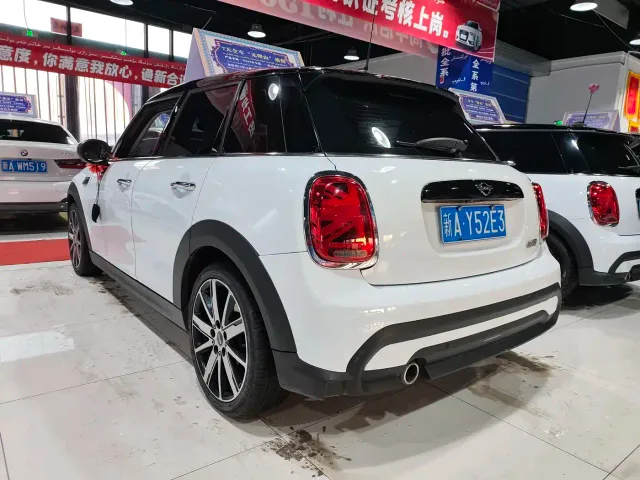 MINI Hatch — Фото автомобиля 7