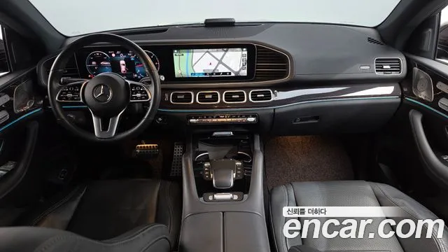 Mercedes-Benz GLE-Class — Фото автомобиля 10