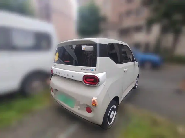 Wuling Hongguang Mini EV — Фото автомобиля 4