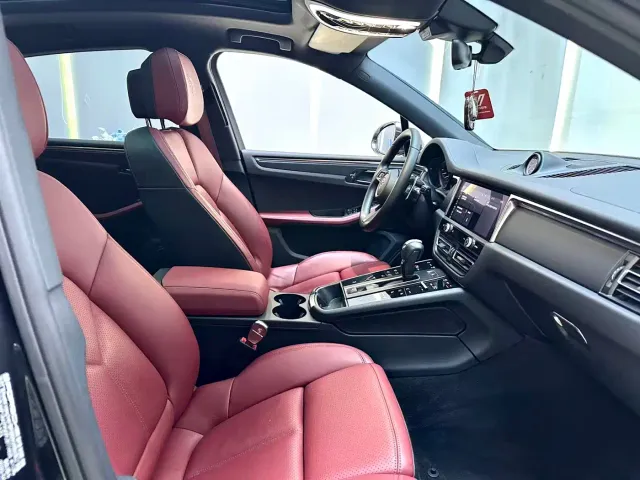 Porsche Macan — Фото автомобиля 11