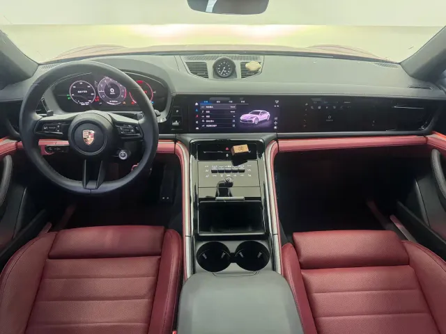 Porsche Panamera — Фото автомобиля 6