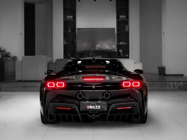 Ferrari SF90 — Фото автомобиля 5