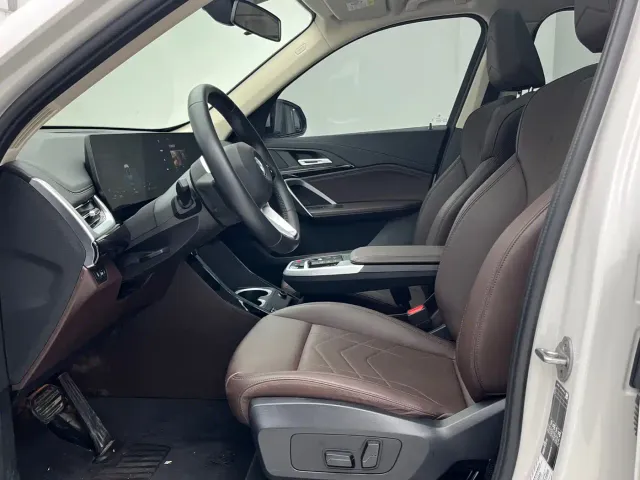 BMW X1 — Фото автомобиля 7