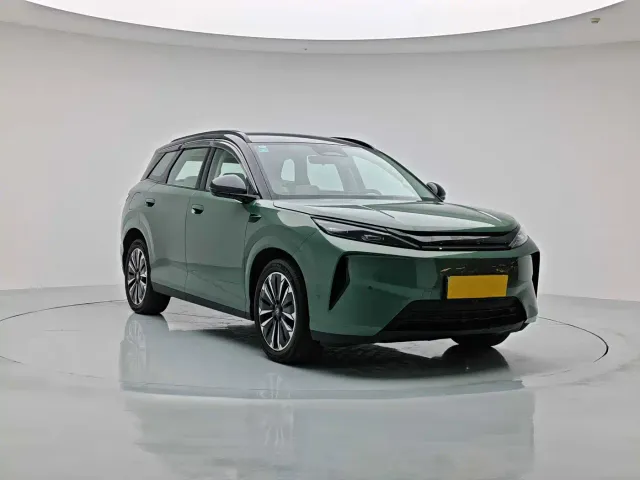 BYD Yuan PLUS — Фото автомобиля 3