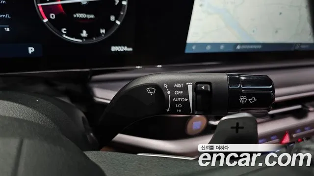 Hyundai Grandeur Grandeur (GN7) 2.5 Бензин 2WD — Фото автомобиля 7