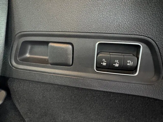 Mercedes-Benz GLS-Class — Фото автомобиля 21