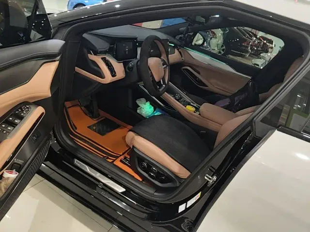 BYD Song L EV — Фото автомобиля 15
