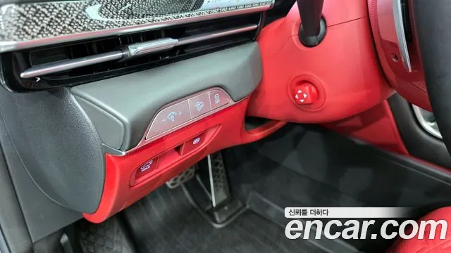 Genesis GV80 — Фото автомобиля 14