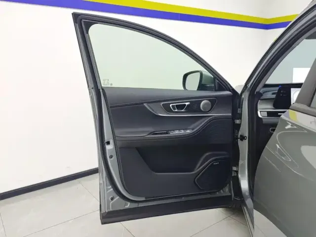 Chery Tiggo 8 PLUS — Фото автомобиля 7